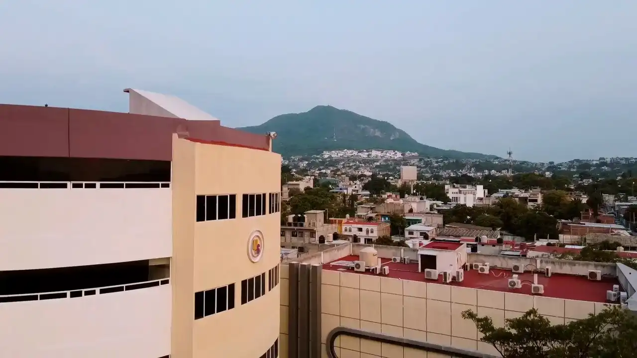 Background video poster